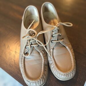 SAS Women's Cream Leather Moccasin Loafers